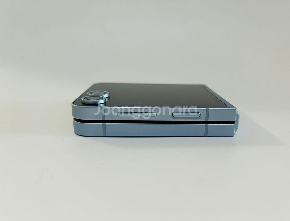 갤럭시제트플립6 25년개통 특S급 중고폰공기계--3