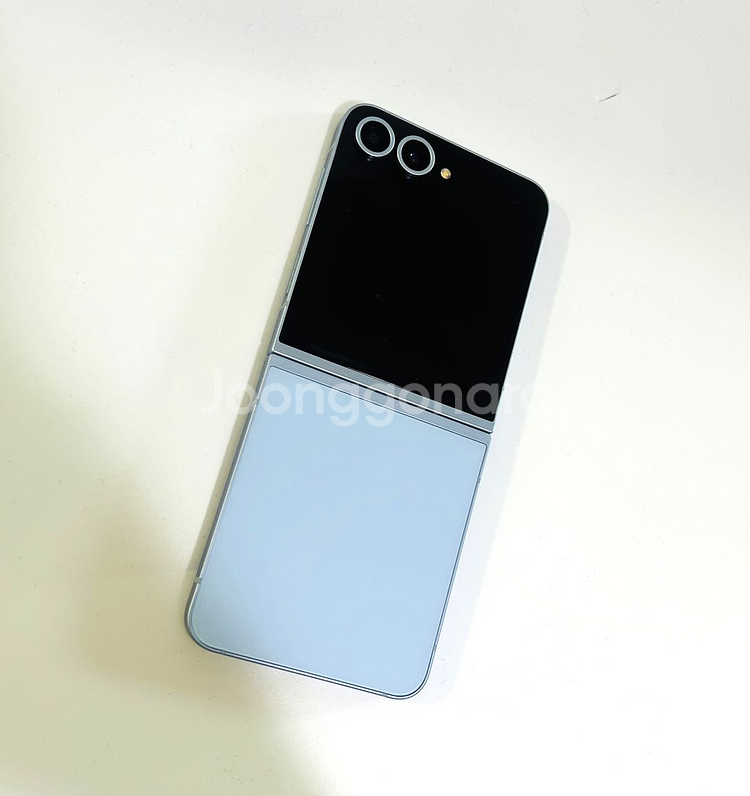 갤럭시제트플립6 25년개통 특S급 중고폰공기계--0