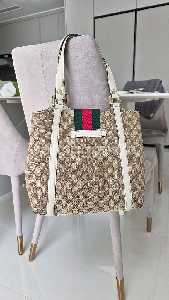 구찌 숄더백 정품--1