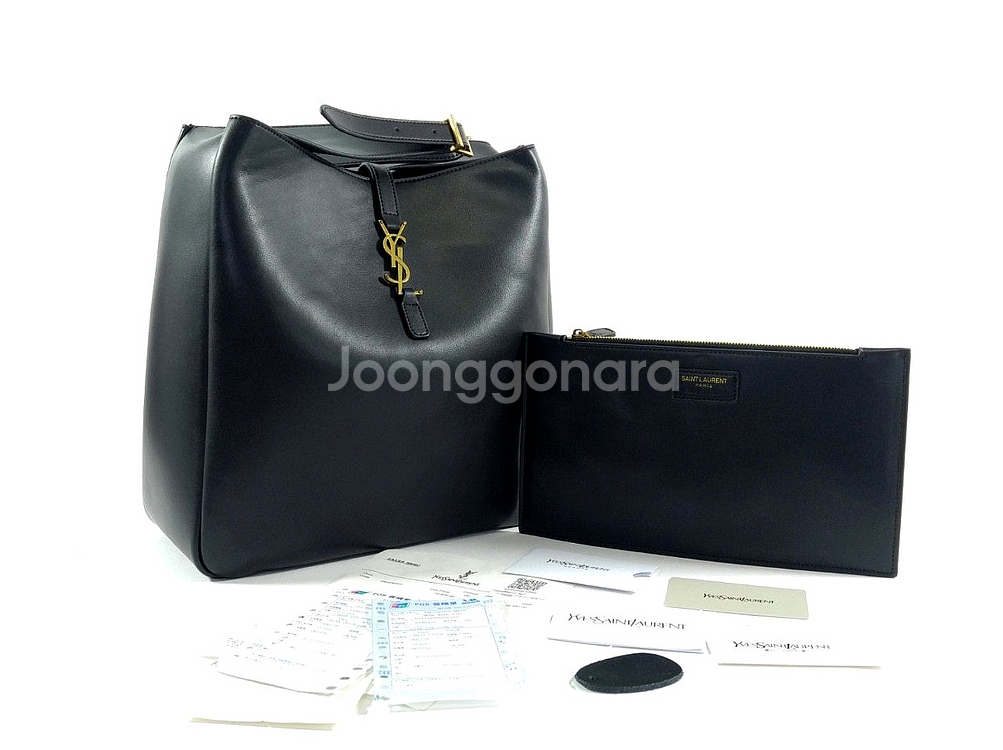 입생로랑 LE 5 À 7 소프트 라지백.--6