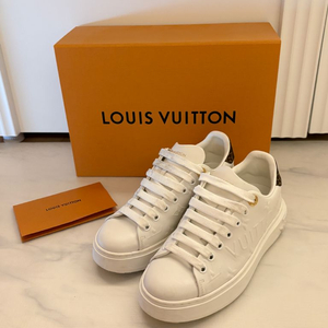 루이비통 타임아웃 스니커즈