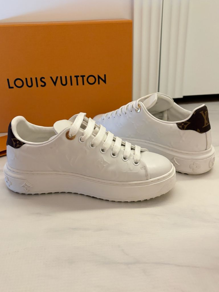 루이비통 타임아웃 스니커즈--4