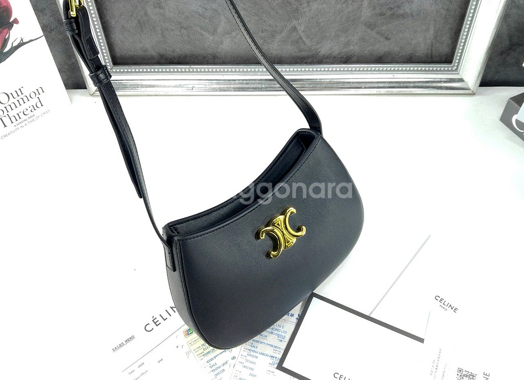 셀린느 미디엄 틸리백 - 샤이니 카프스킨--5