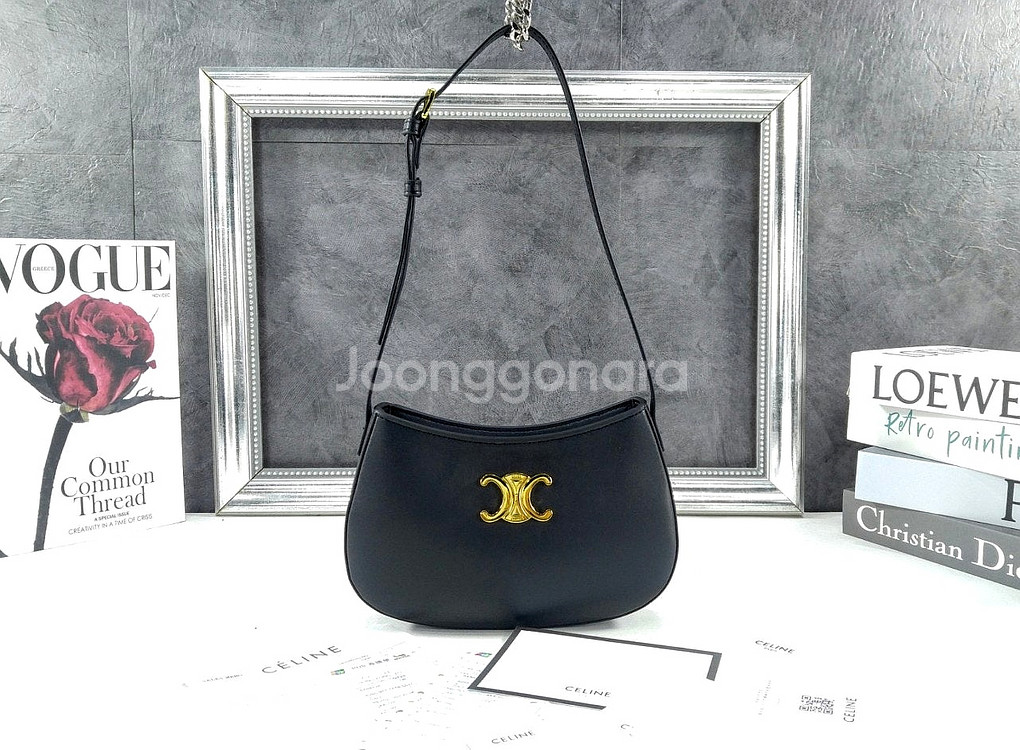 셀린느 미디엄 틸리백 - 샤이니 카프스킨--1