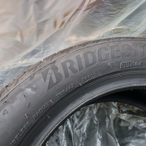 브리지스톤 투란자 T005( 225/50R18 ) 타이어 4개 x1, 미니쿠퍼,,컨트리맨