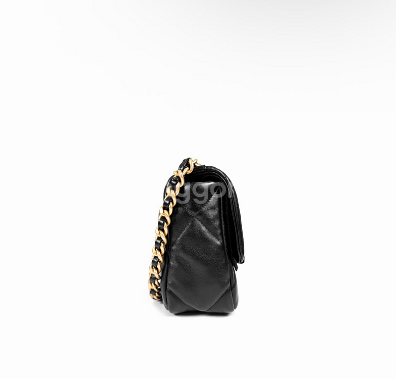 샤넬 여성 19 플랩백 램스킨 핸드백 미디움 금장 블랙 AS1160--3