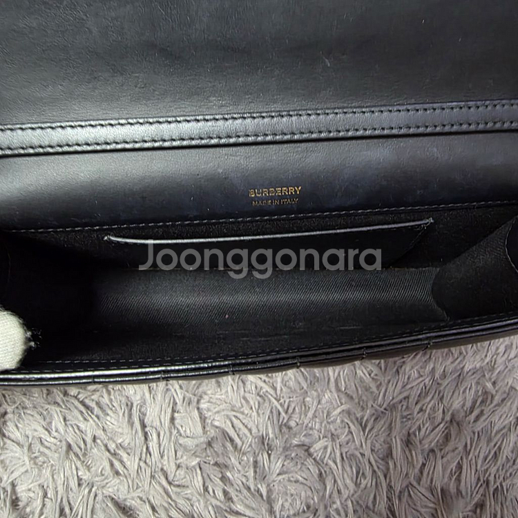 버버리 롤라 체인백--3