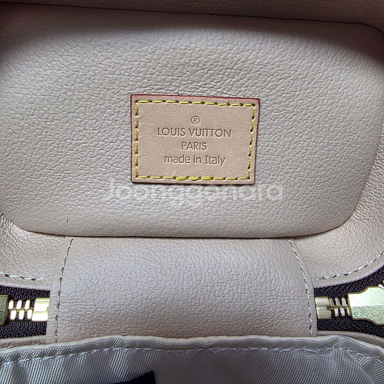 루이비통 니스 나노 백 새상품급 이번년도구매--2