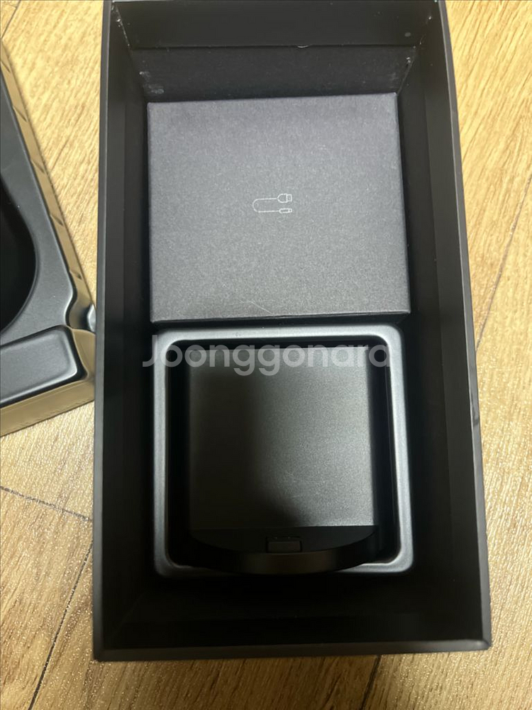 조위 U2 개봉품 판매합니다--1