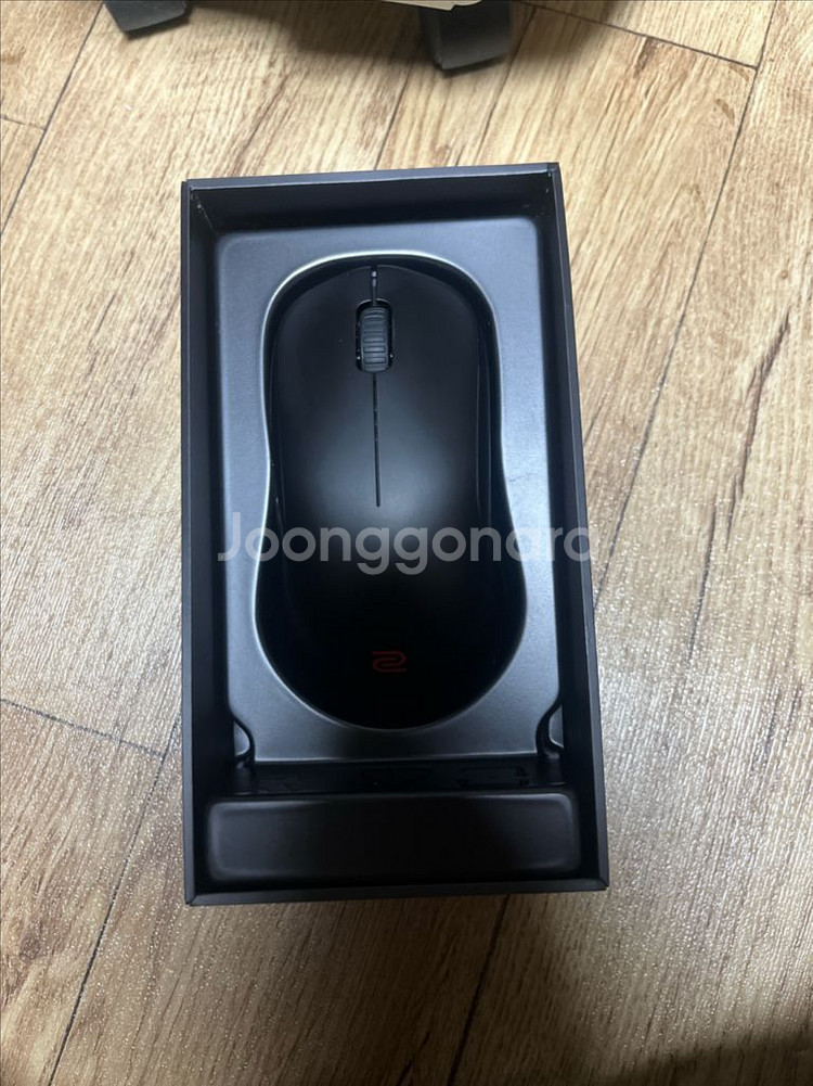 조위 U2 개봉품 판매합니다--2