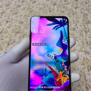 깨끗한 V50S 팝니다 듀얼포함