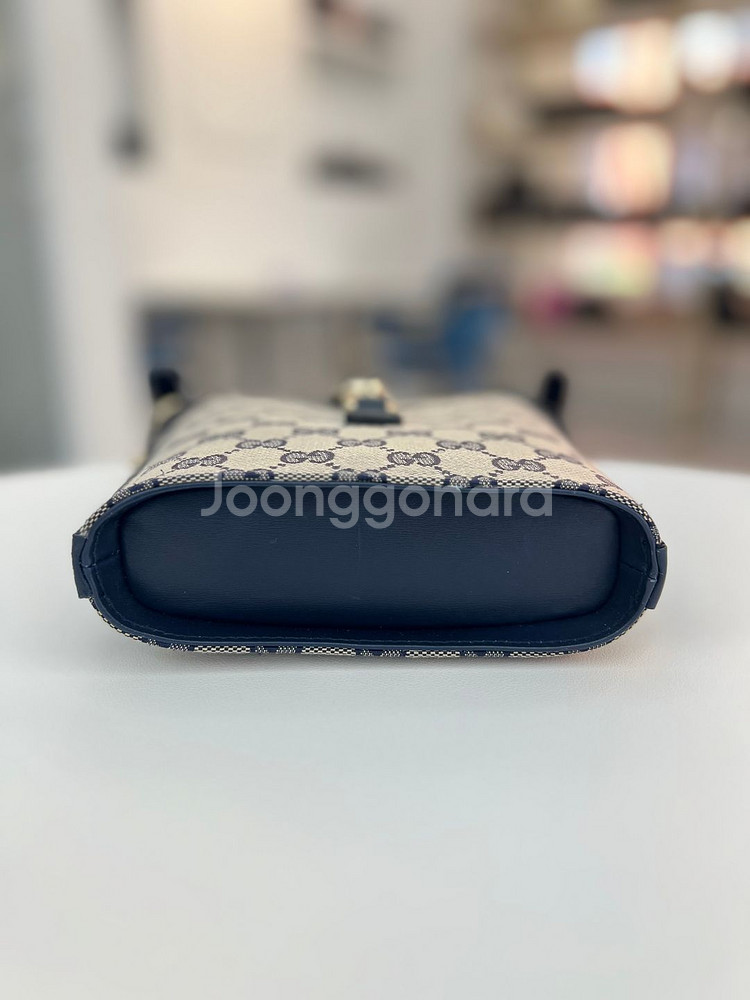 [중고명품 럭스올 울산점]구찌 오리지널 GG 미니 버킷백 782919--3