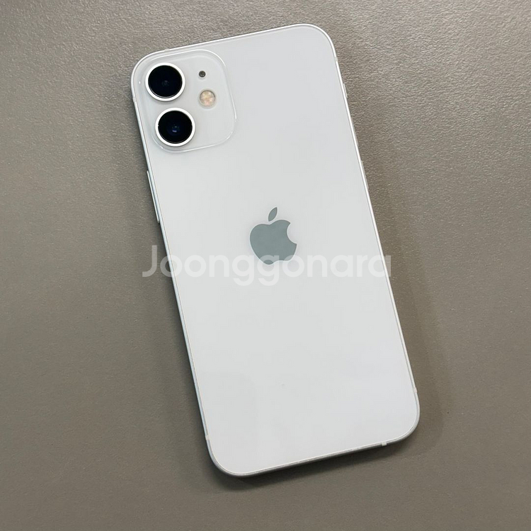 아이폰12미니 화이트색상 256용량 미파손 무잔상 기능하자 없는 상태좋은단말기 판매--0