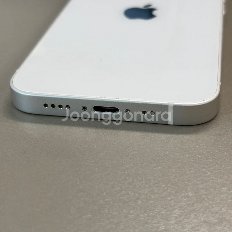 아이폰12미니 화이트색상 256용량 미파손 무잔상 기능하자 없는 상태좋은단말기 판매--3