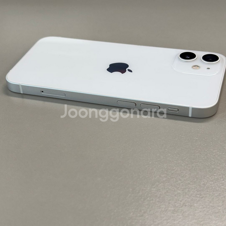 아이폰12미니 화이트색상 256용량 미파손 무잔상 기능하자 없는 상태좋은단말기 판매--4