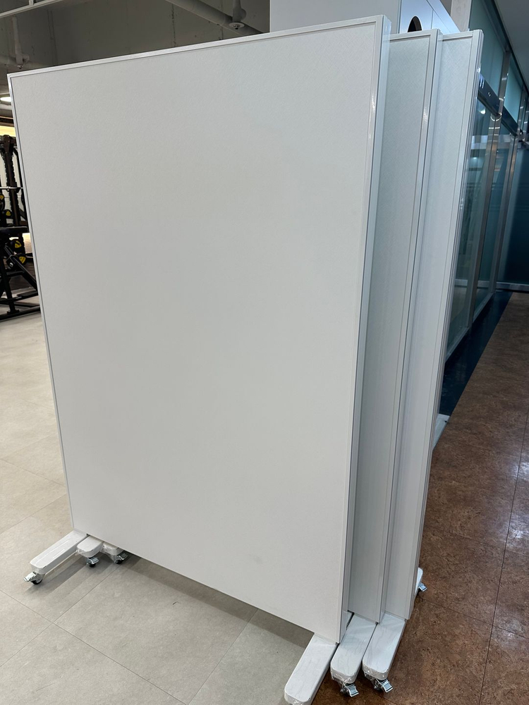 이동식 전신 대형 거울 판매합니다--3