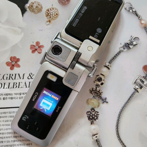 올드폰 박주영폰 LG-SB120 DMB 카메라폰 이미지