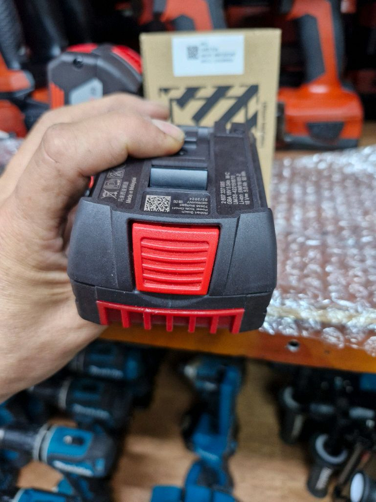 보쉬배터리 정품 18V 5.0AH 미사용신품.박싱.완전 이미지