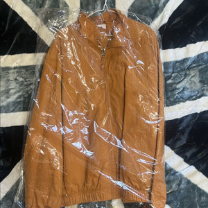 나이키 솔로 스우시 바람막이