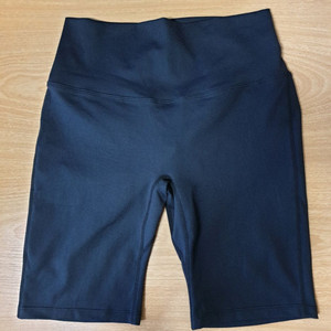 망고스틴 반바지 레깅스 L사이즈 (미착용새상품)