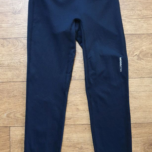 망고스틴 블랙 8부 레깅스 (미착용새상품)