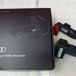 아우디 순정 블랙박스 민트급 상품