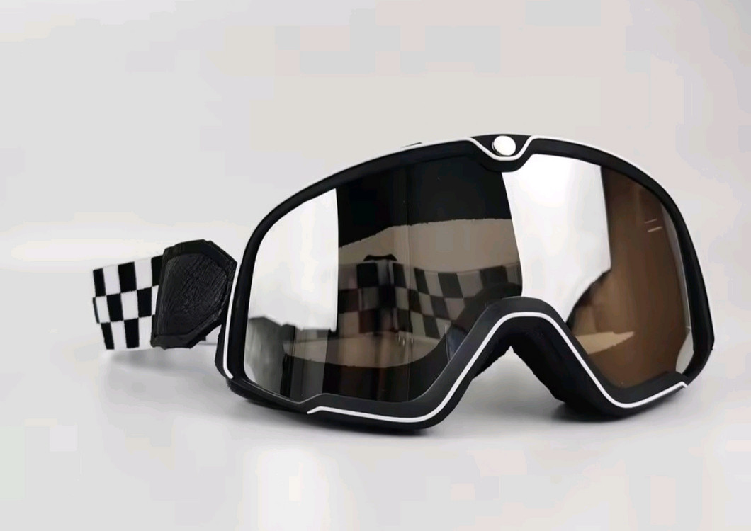 크랭크리로 오토바이 헬멧m+고글 이미지