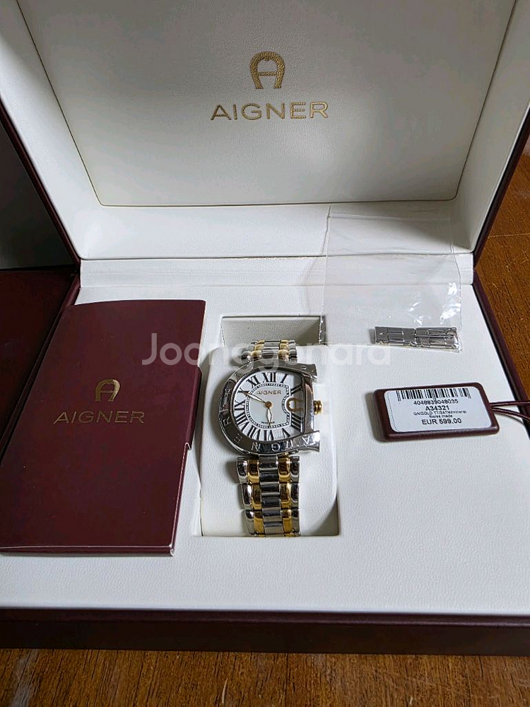 아이그너 여성 시계 풀박스(정품)--1