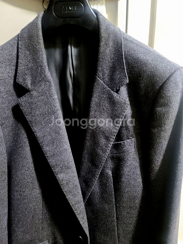 솔리드옴므 / 239만 이태리 캐시미어 100% 미드 그레이 싱글 코트 / 105--5