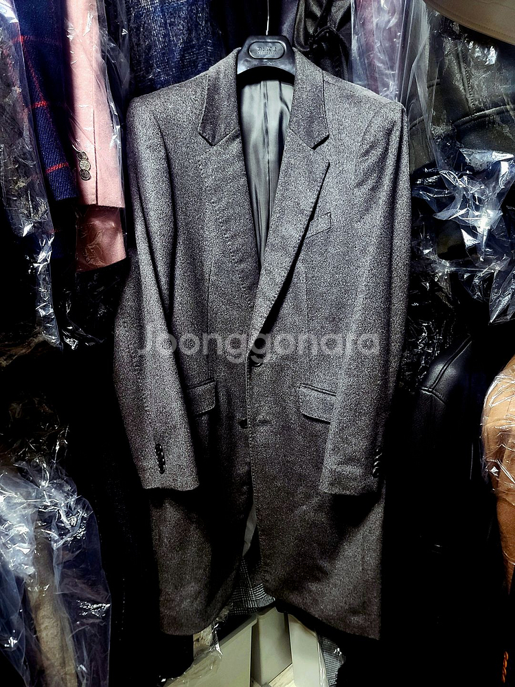 솔리드옴므 / 239만 이태리 캐시미어 100% 미드 그레이 싱글 코트 / 105--0