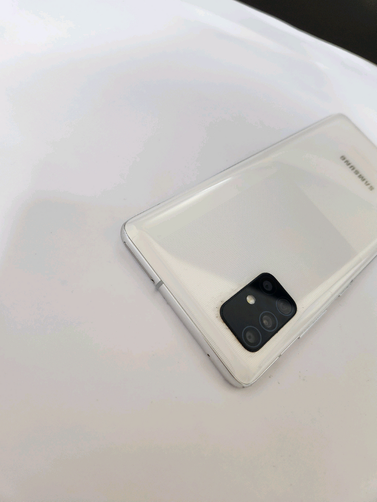 갤럭시A51 아주깨끗 128기가 화이트--2