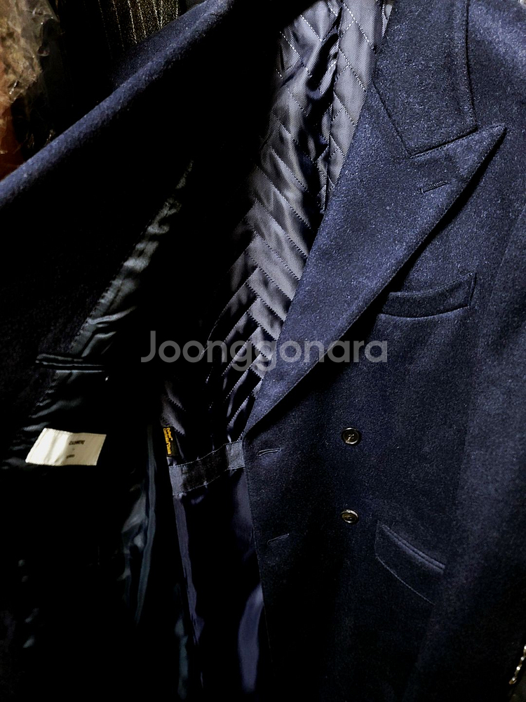 지이크 / 이태리 울캐시미어 피크드라펠 더블 브레스티드 코트 / 105--2