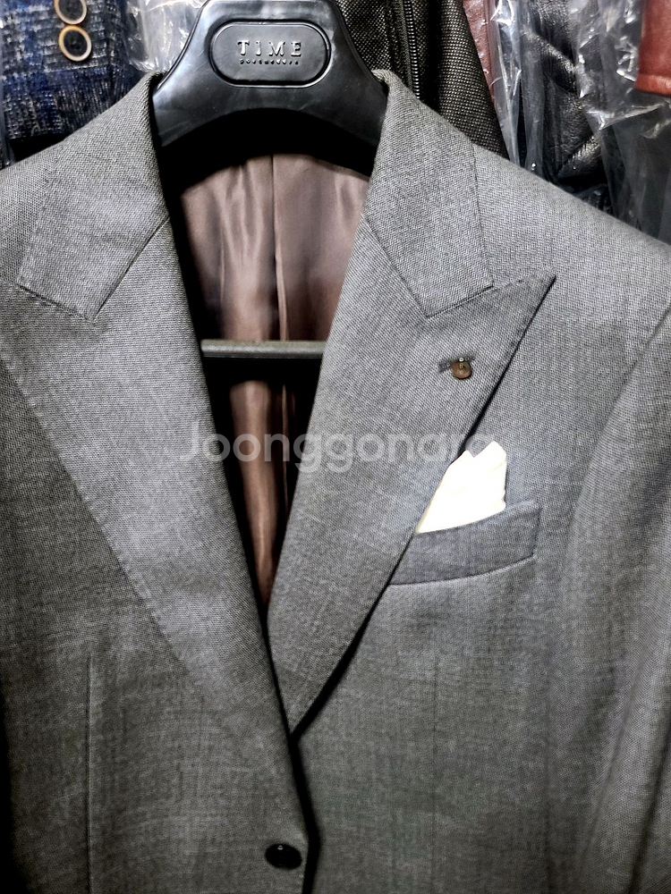 반하트 디 알바자 / 이태리 사르토리얼 미드 그레이 와이드 피크드라펠 수트 / 105, 32--1