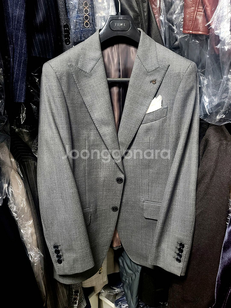 반하트 디 알바자 / 이태리 사르토리얼 미드 그레이 와이드 피크드라펠 수트 / 105, 32--3