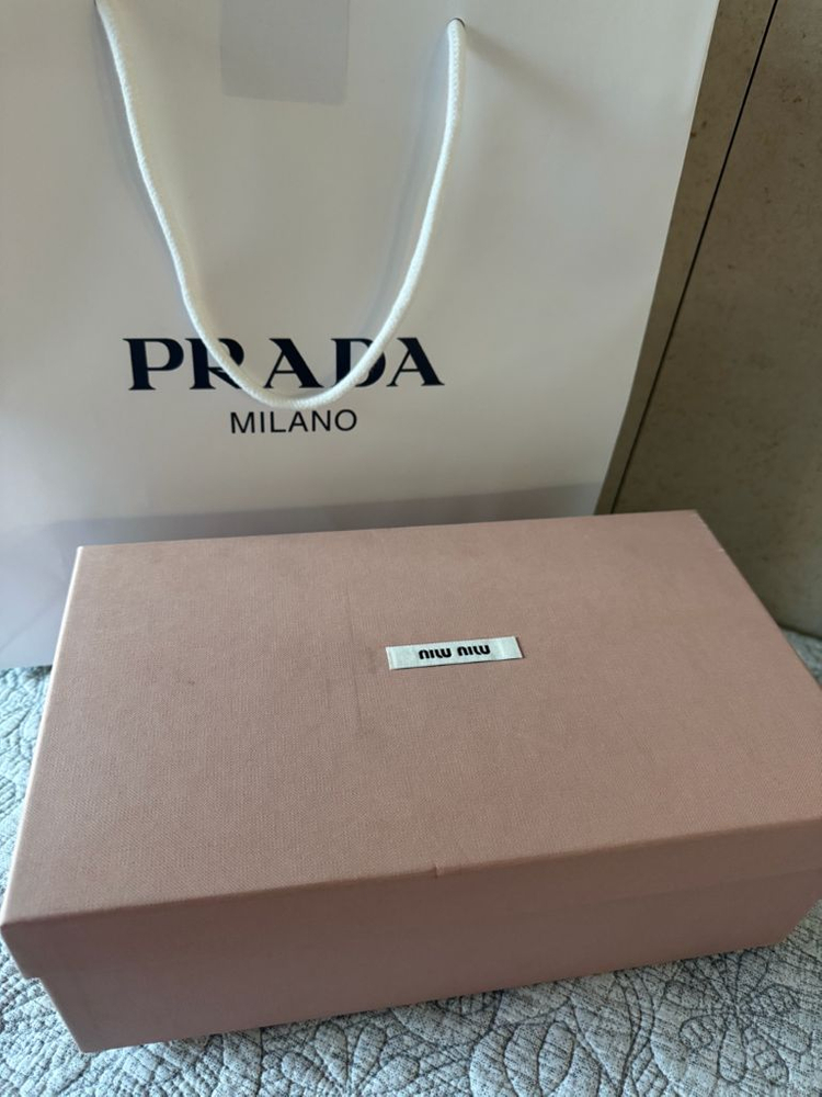 미우미우 크리스탈샌들--6