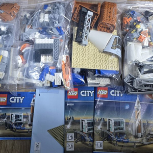 레고 60228 우주 로켓 발사 관제소