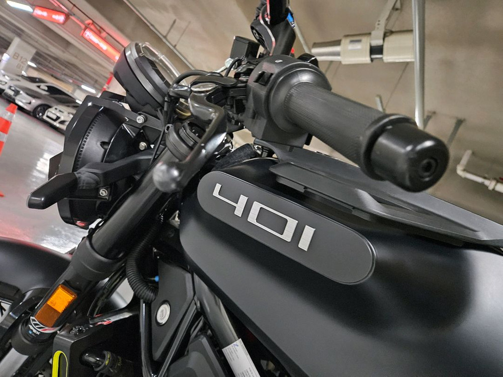 22년형 허스크바나 스바르트필렌 401 이미지