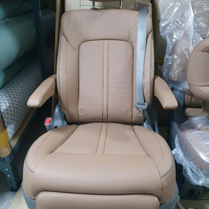 스타리아 라운지 하이브리드 7인승전동2열 3열 시트 팝니다