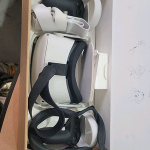 오큘러스 메타퀘스트2팝니다 이미지