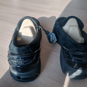 뉴발란스 1906L 스웨이드 265사이즈 구동화