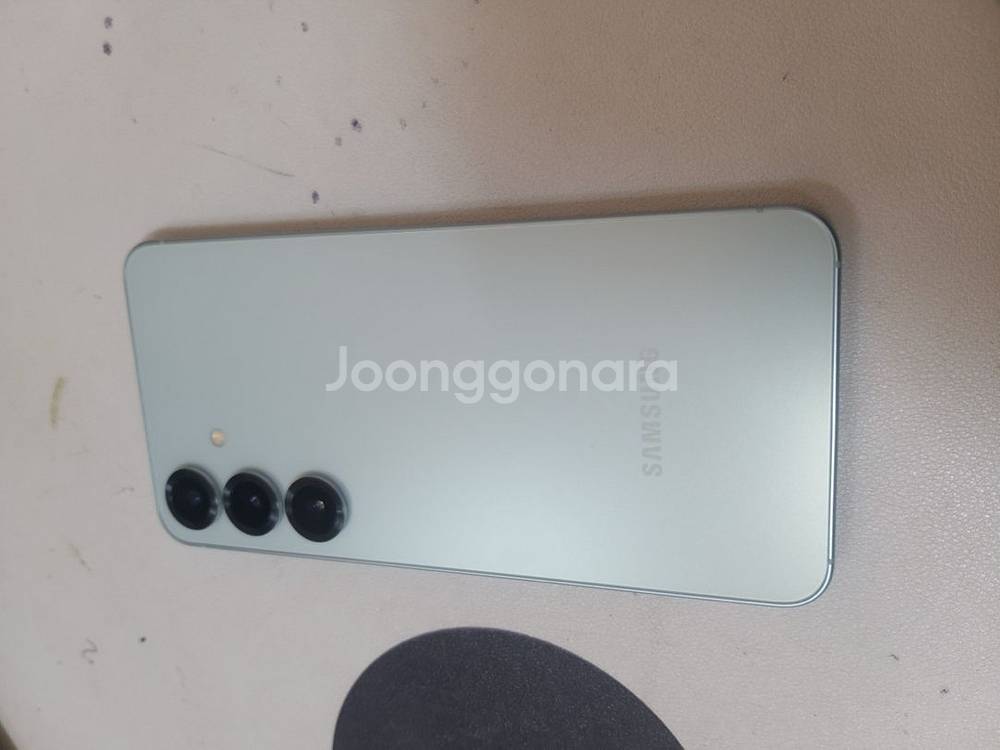 갤럭시s25 sss급 256G as기간 2027년까지 남아있어요--0