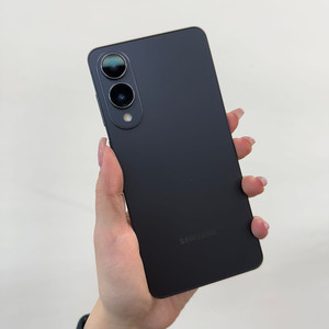 *자급제* 갤럭시S25엣지 블랙색상 256G 신폰급 하자X 83만원 팔아요 @@