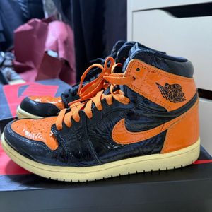 조던 1 하이 쉐터드 백보드 3.0 260 이미지