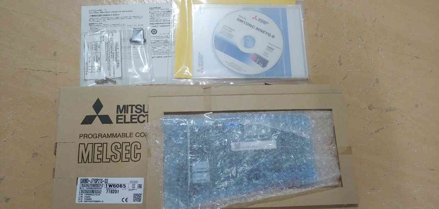 MITSUBISHI Q80BD-J71GP21S-SX CC-Link IE Control card (NEW)판매합니다--2
