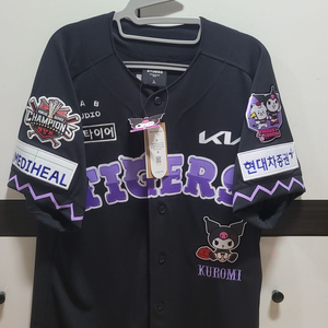 기아타이거즈 쿠로미 유니폼 이의리 자수마킹 100사이즈 팝니다.