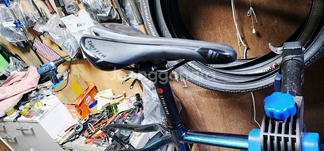 신품급 MTB 알루미늄 27.5-17인치--2