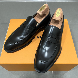 루이비통 켄싱턴 로퍼 7 1/2 사이즈