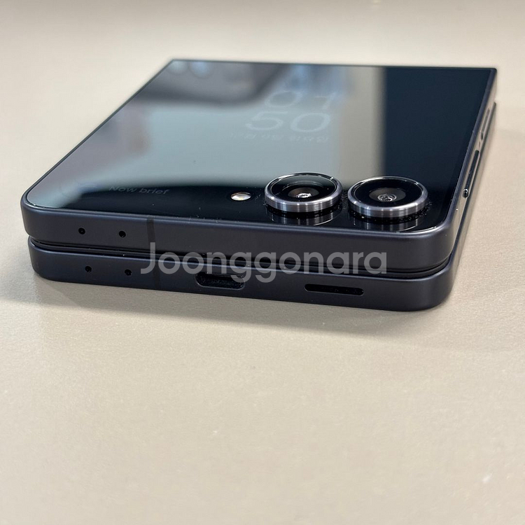 *대용량S급* 갤럭시Z플립7 블랙색상 512용량 25년8월개통 미파손 무잔상 S급 정상해지 공기계--3