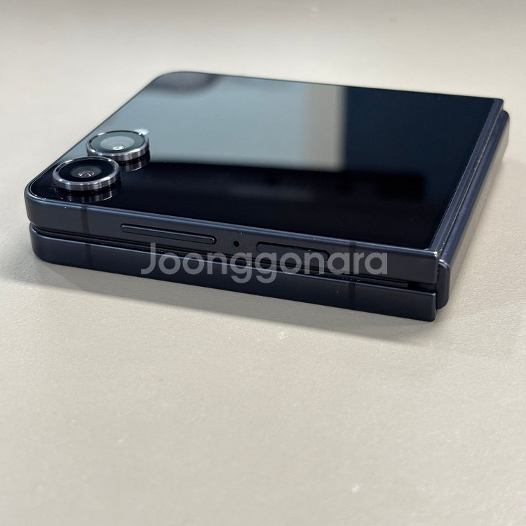 *대용량S급* 갤럭시Z플립7 블랙색상 512용량 25년8월개통 미파손 무잔상 S급 정상해지 공기계--4