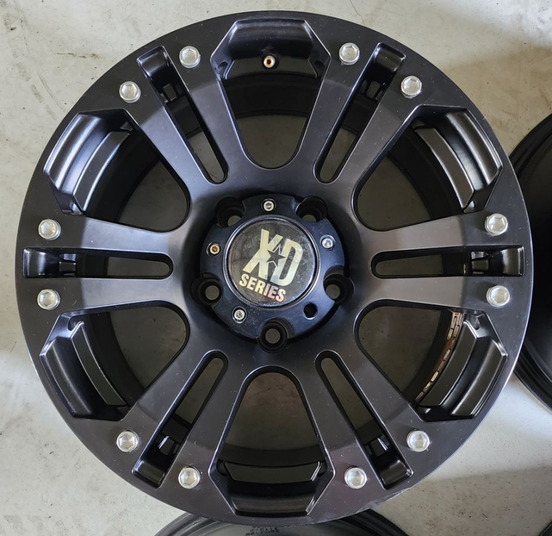 슈거레이 몬스터XD 16인치 휠, 렉스턴 16인치 휠--1